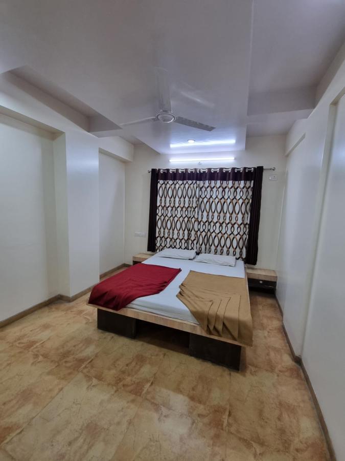 Sai Anand Hotel Nashik Ngoại thất bức ảnh